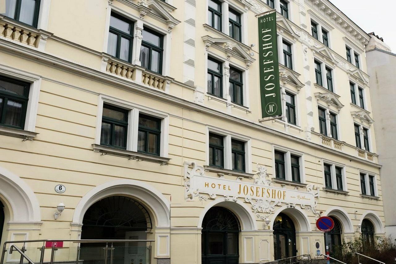فندق فيينافي  فندق جوزيفشوف أم راتهاوس المظهر الخارجي الصورة
